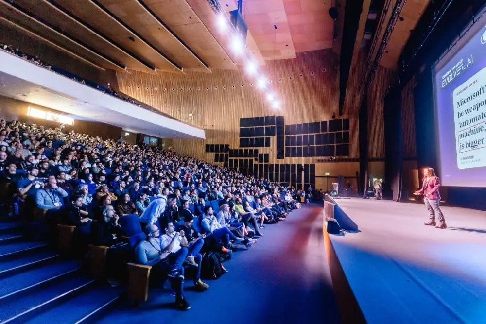 הזדמנות אחרונה לרכוש כרטיסים מוזלים לכנס ה-AI של גיקטיים