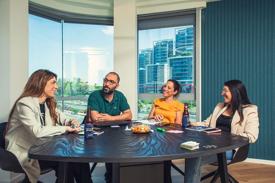 עובדי Cognyte, צילום: בועז לביא