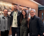 מייסד אנבידיה, ג'נסן הואנג, נפגש עם שורד השבי אבינתן אור